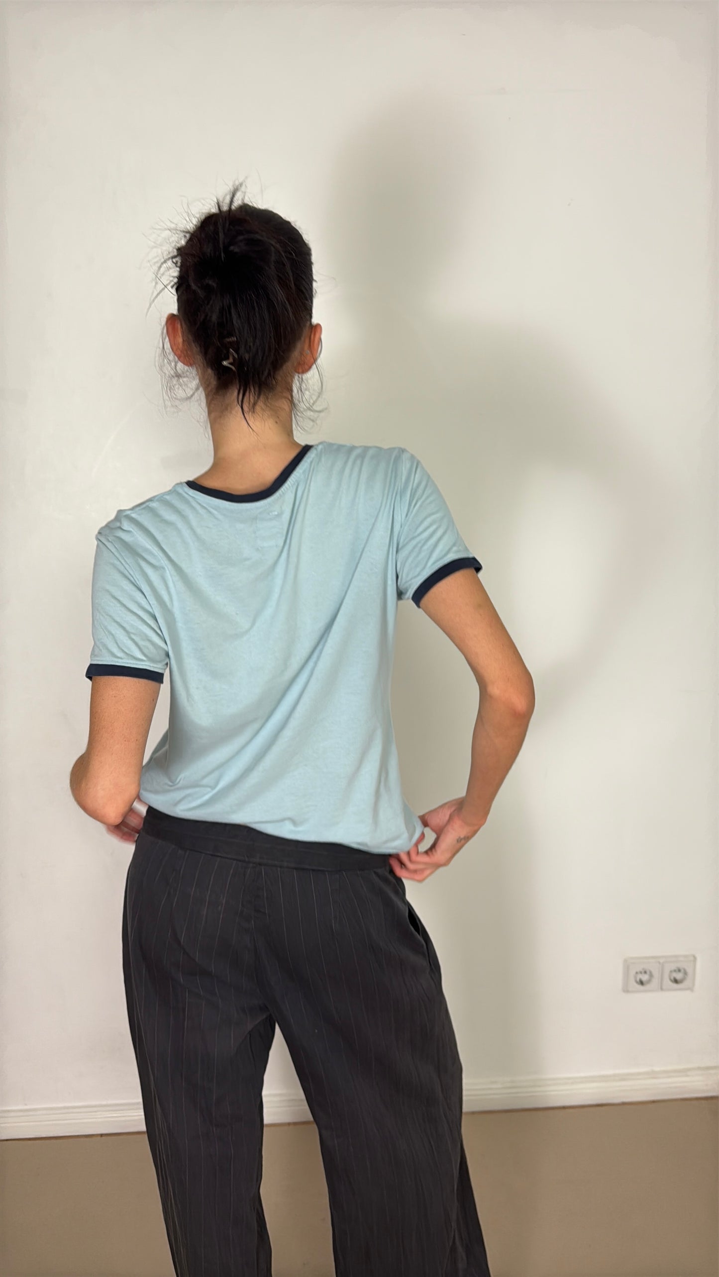 2000s tee