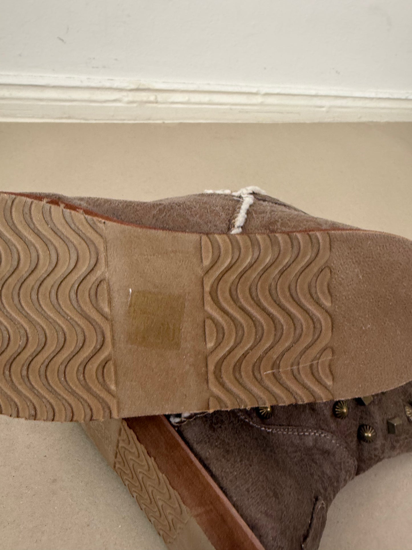 2000s deadstock studded boots