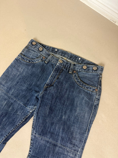 1990s Levi’s antiform button W31