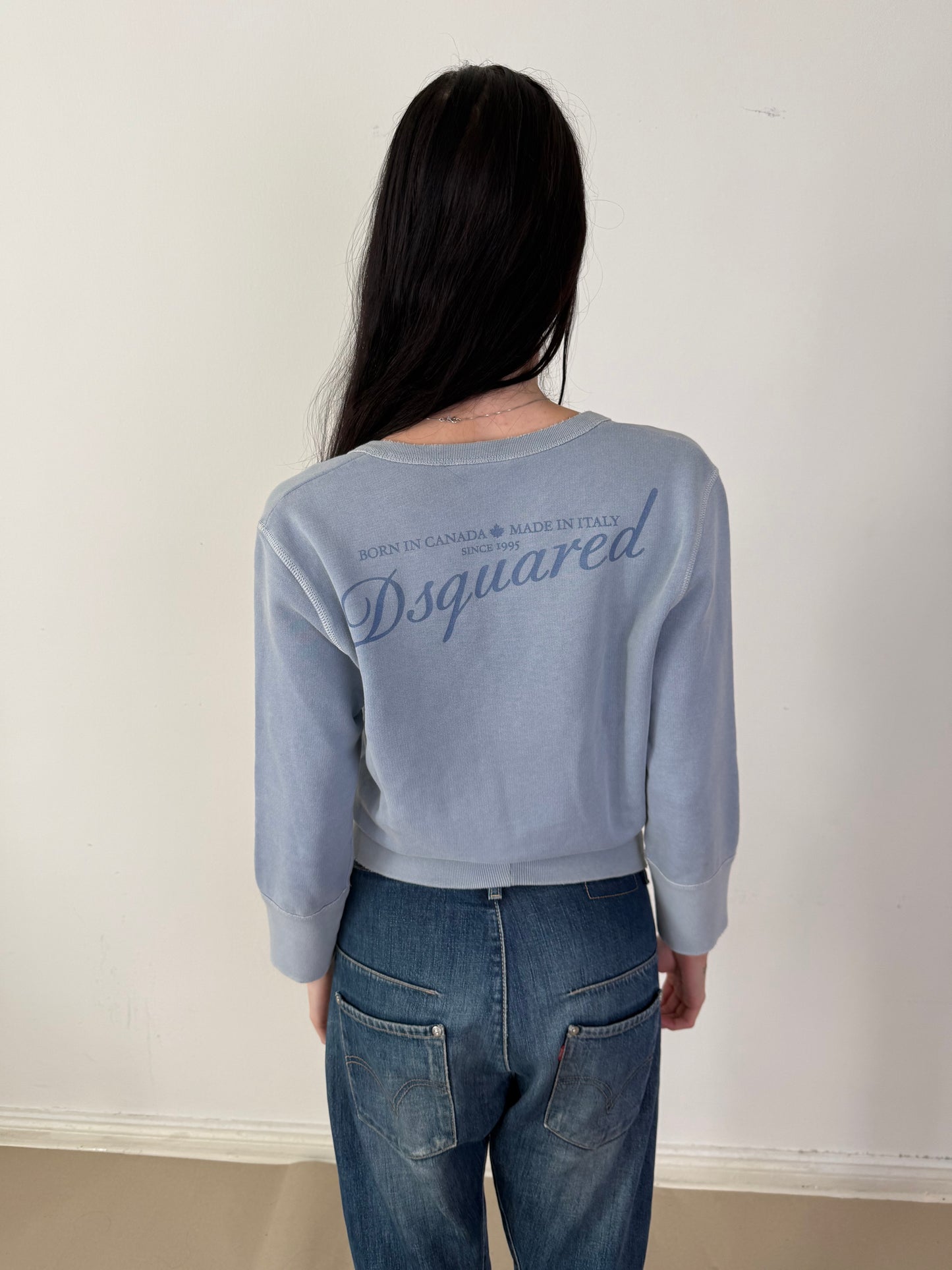 04/05 Dsquared2 distressed sweater
