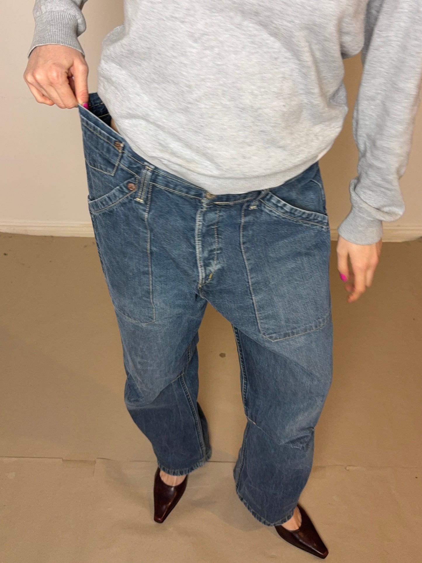 2000s Levi’s antiform buckle