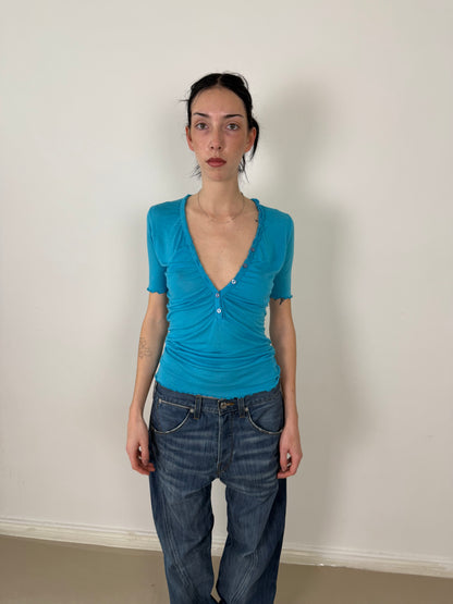 2000s turquoise vneck top