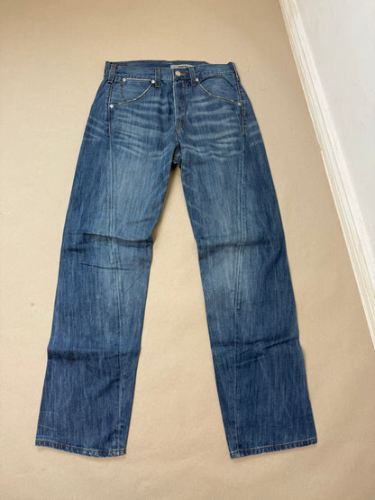 Levi’s engineered jeans W29