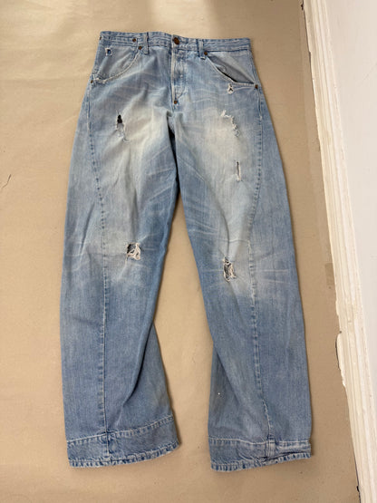 Levi’s engineered buckle W36