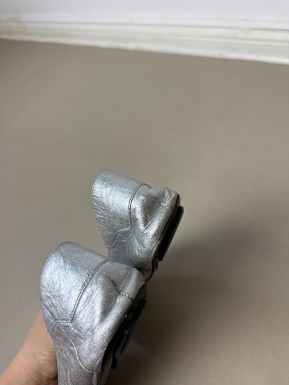 2010s Balenciaga arena flats