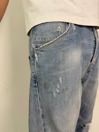 2000s distressed Levis engineered W36