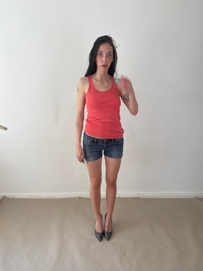 2000s CORAL TANK