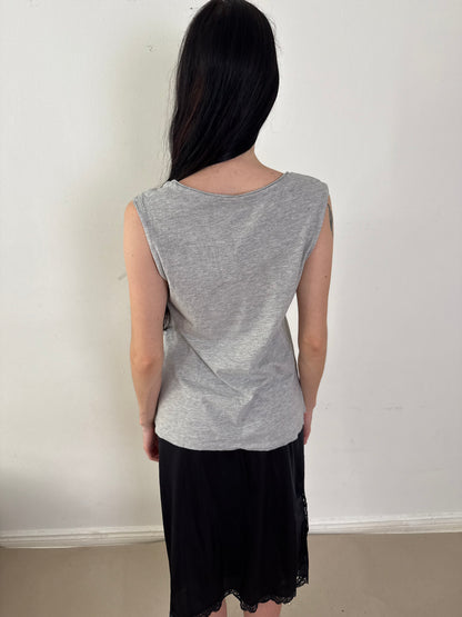 2000s slouchy graphic top