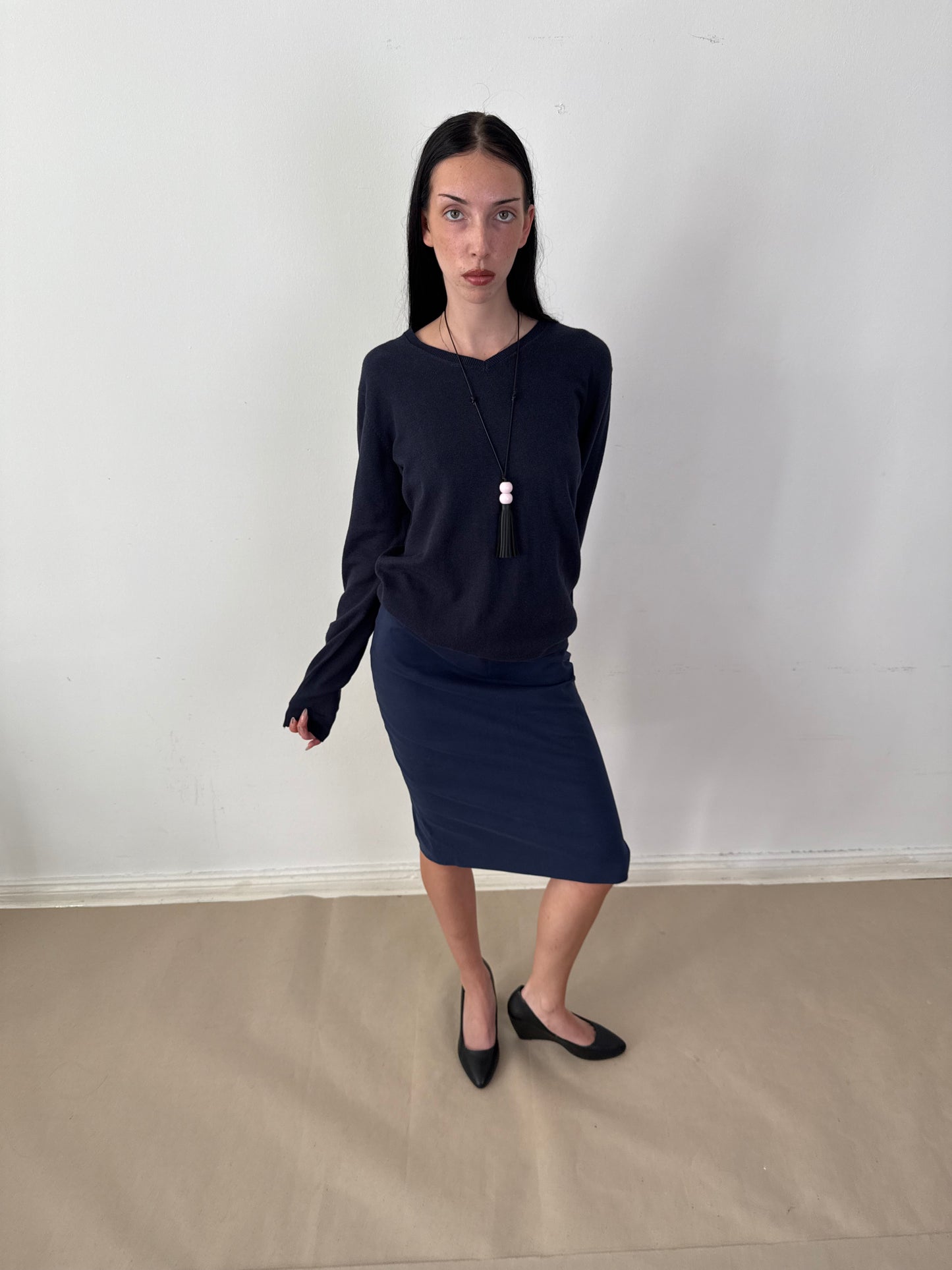 2000s light vneck sweater