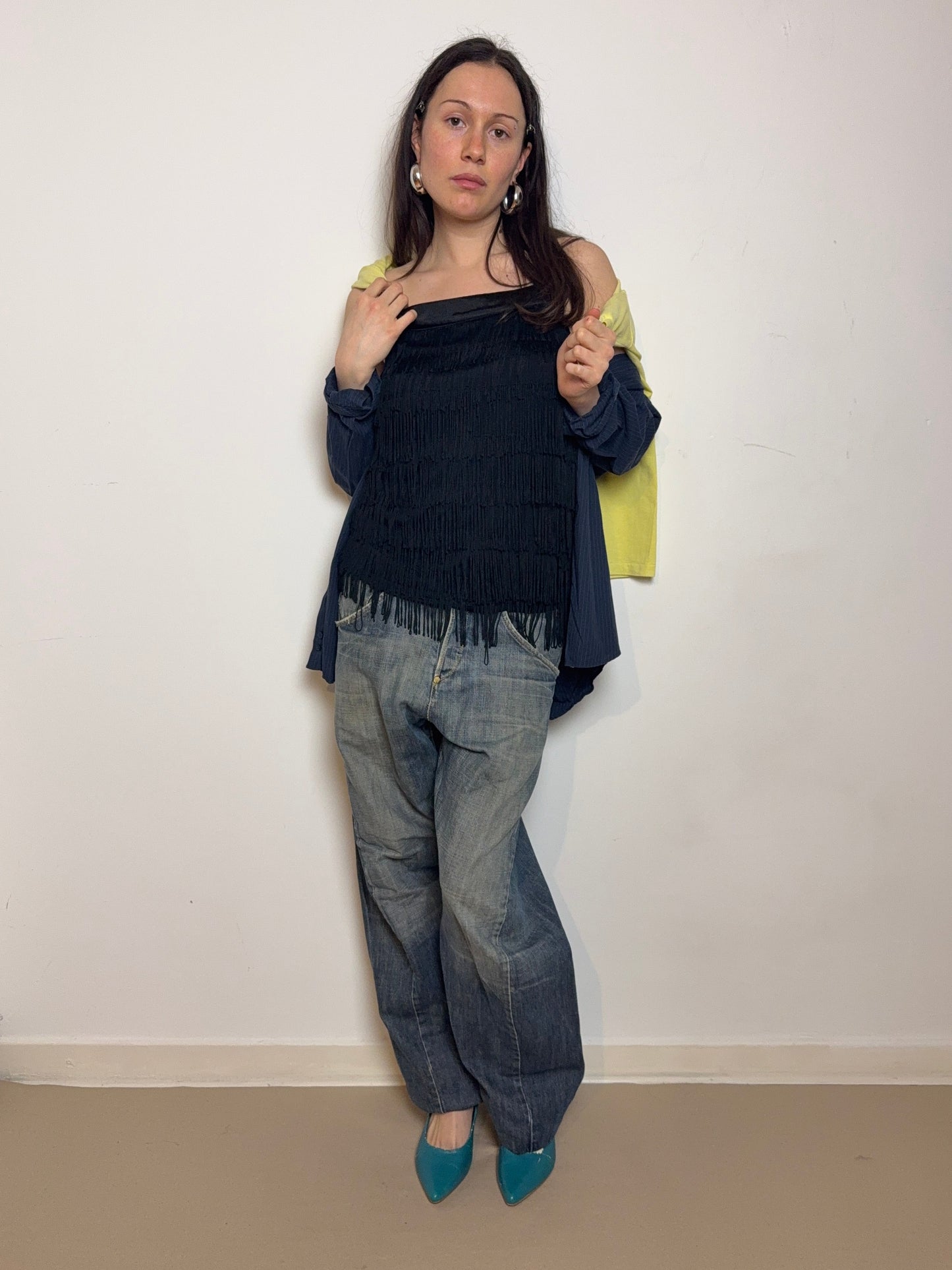 2000s fringe top black