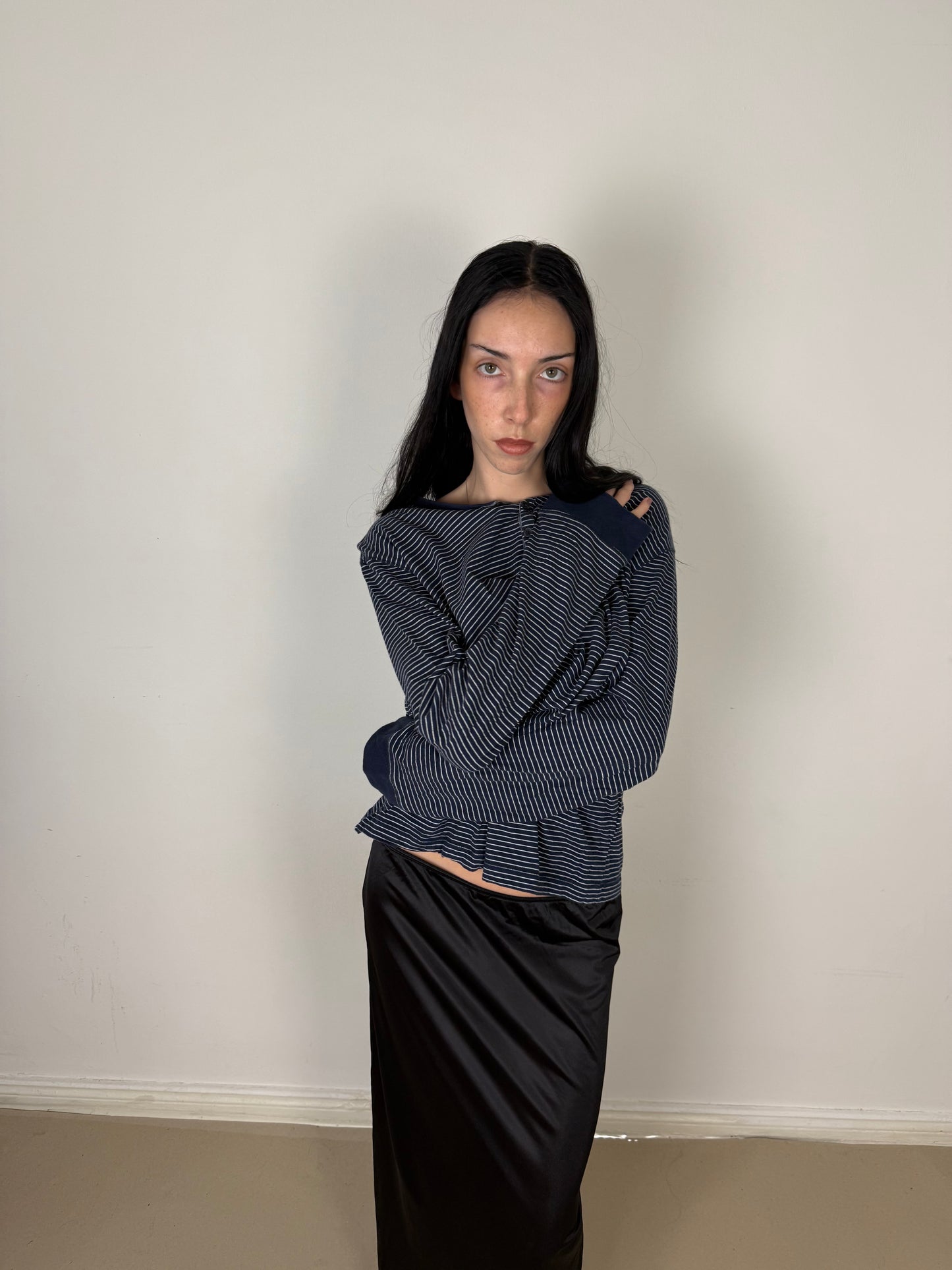 2000s henley longsleeve