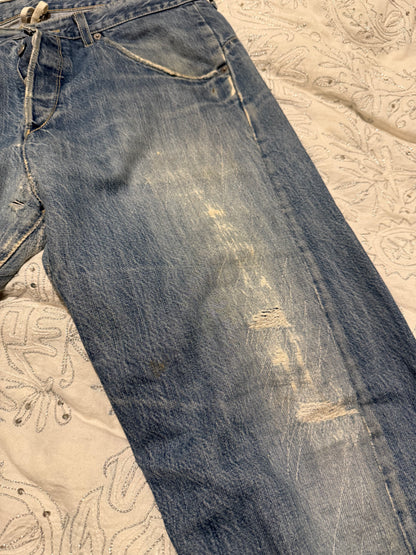 2000s Levis engineered jeans
