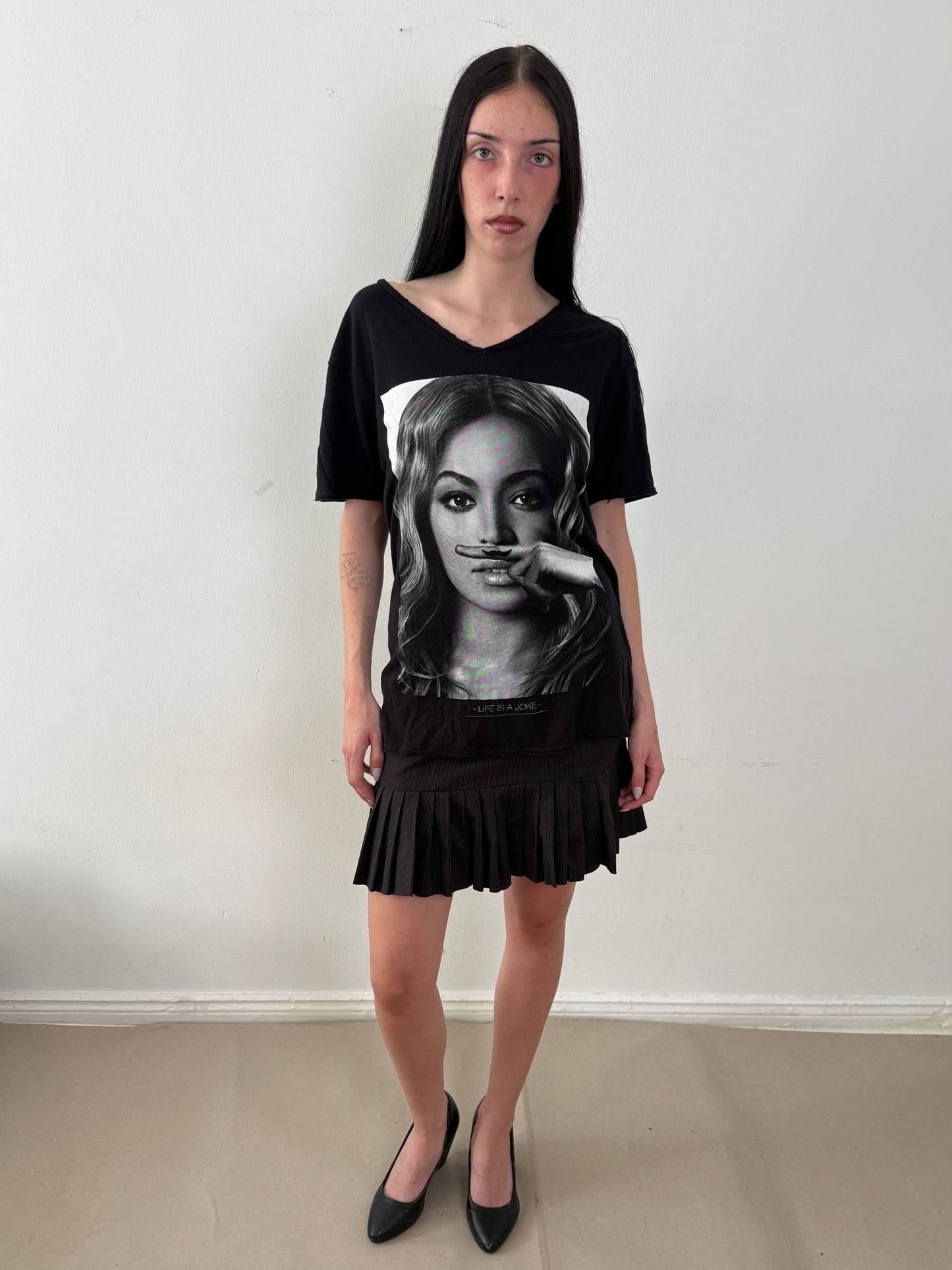 2010s graphic tee