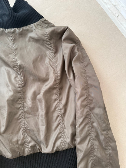2000s cropped bomber jacket