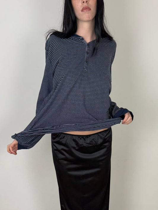 2000s henley longsleeve