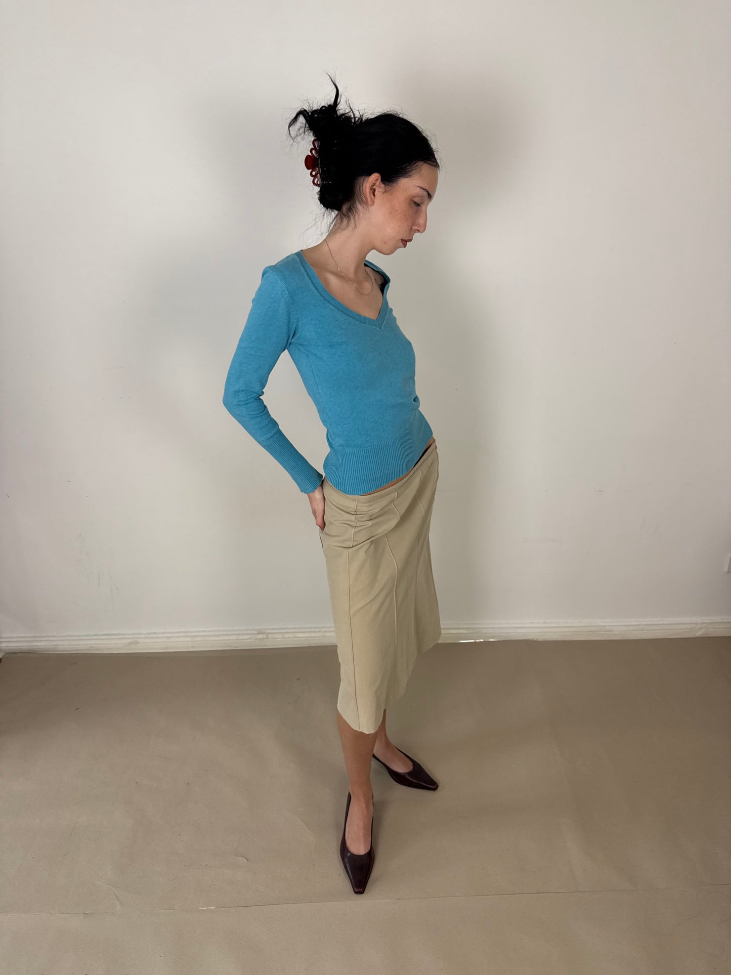 1990s beige midi skirt