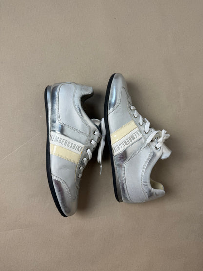 2000s Bikkembergs sneaker 39
