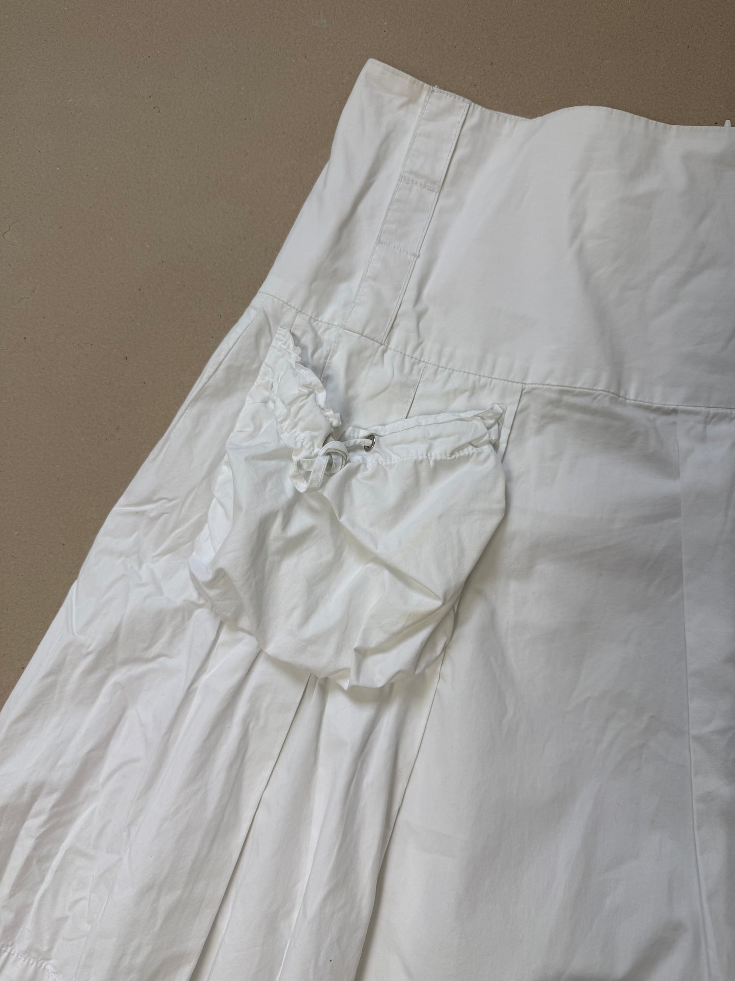 2000s pleated midi skirt