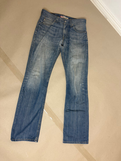 2000s Levi’s 506 ribbed W31