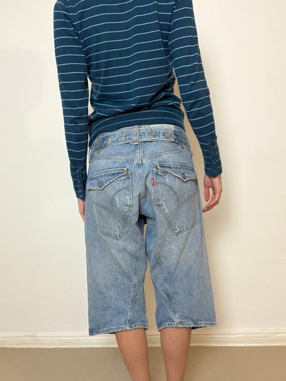 2000s levi’s engineered button shorts