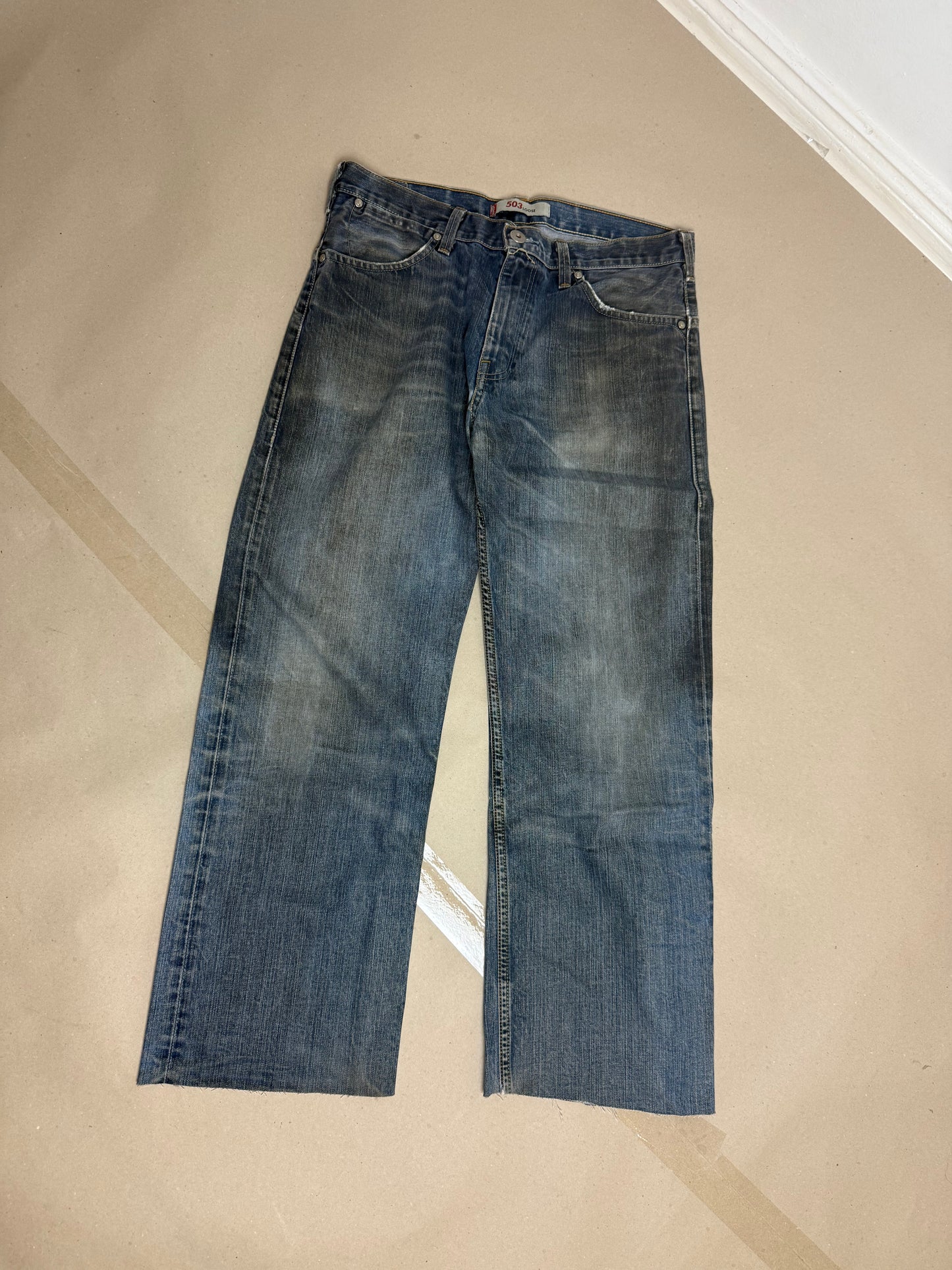 2000s Levi’s antiform buckle W36