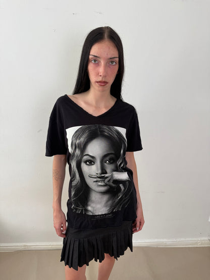 2010s graphic tee