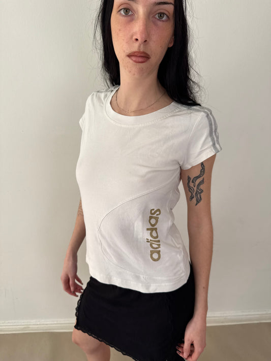 2000s Adidas tee