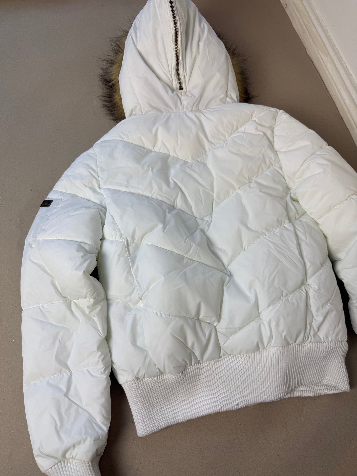 2000s fur hood puffer jacket