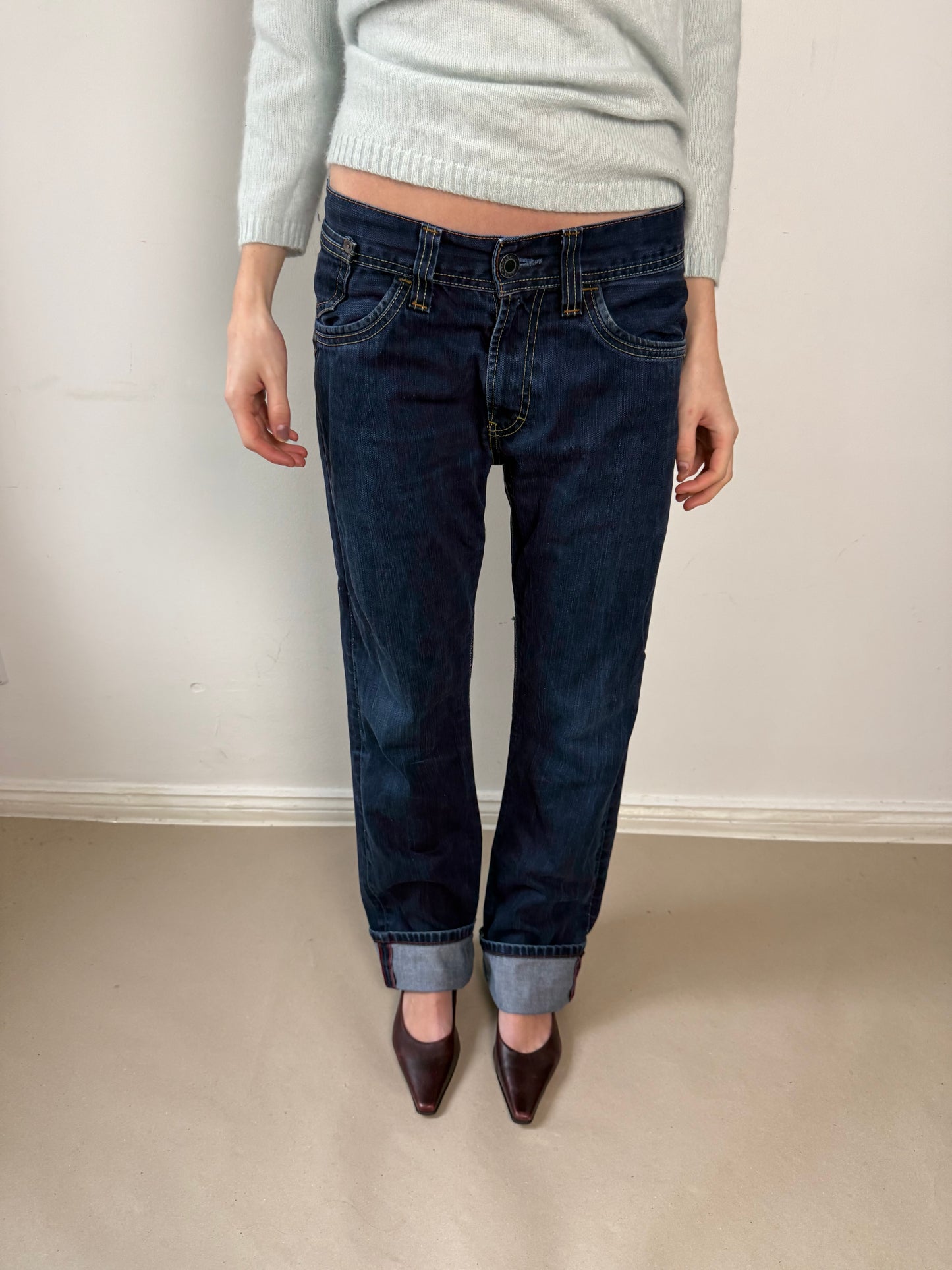 2000s Levi’s antiform buckle W31