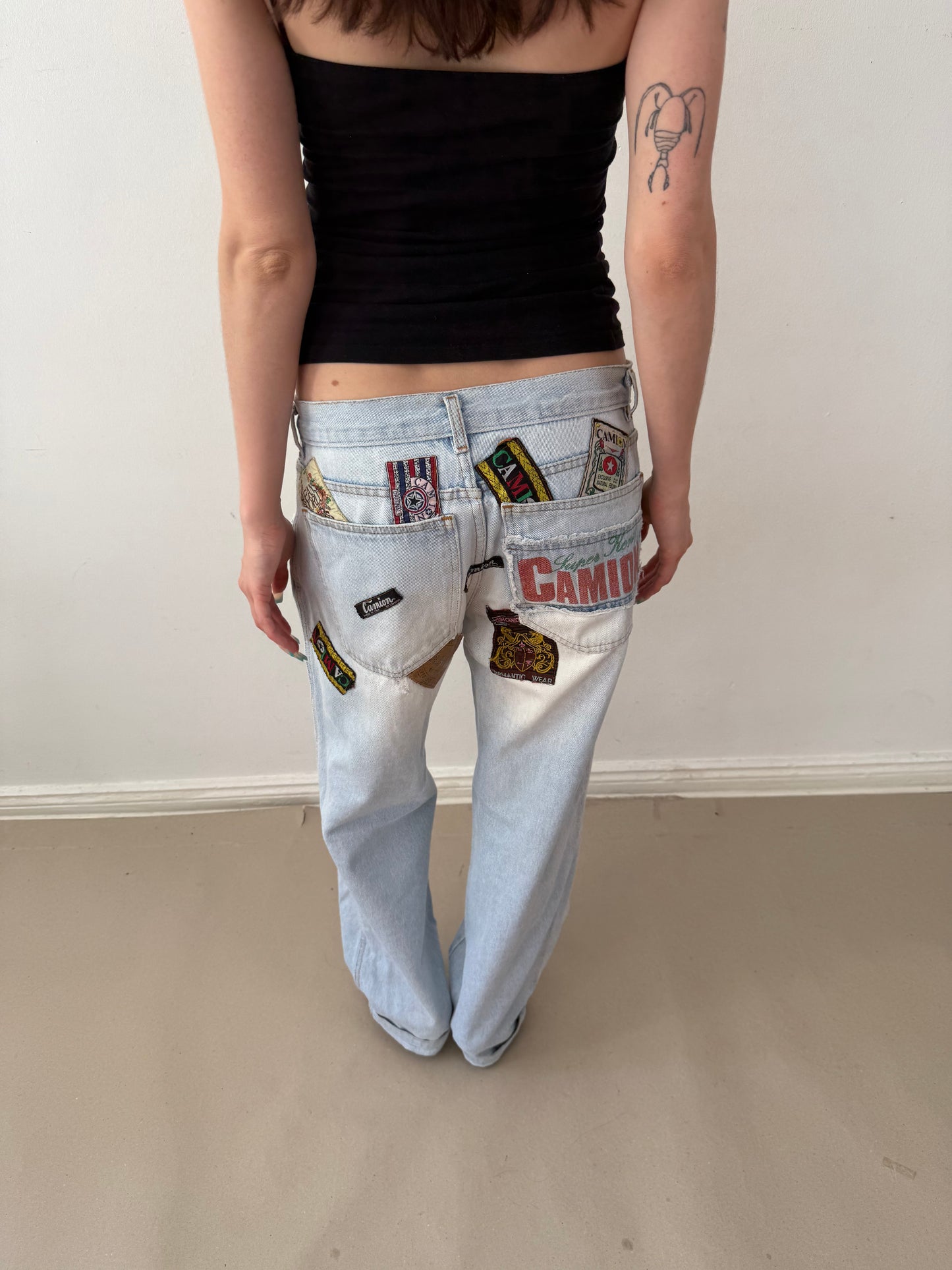 1990s PATCH JEANS