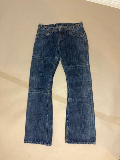 1990s Levi’s antiform button W31