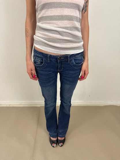 2000s low rise flared jeans