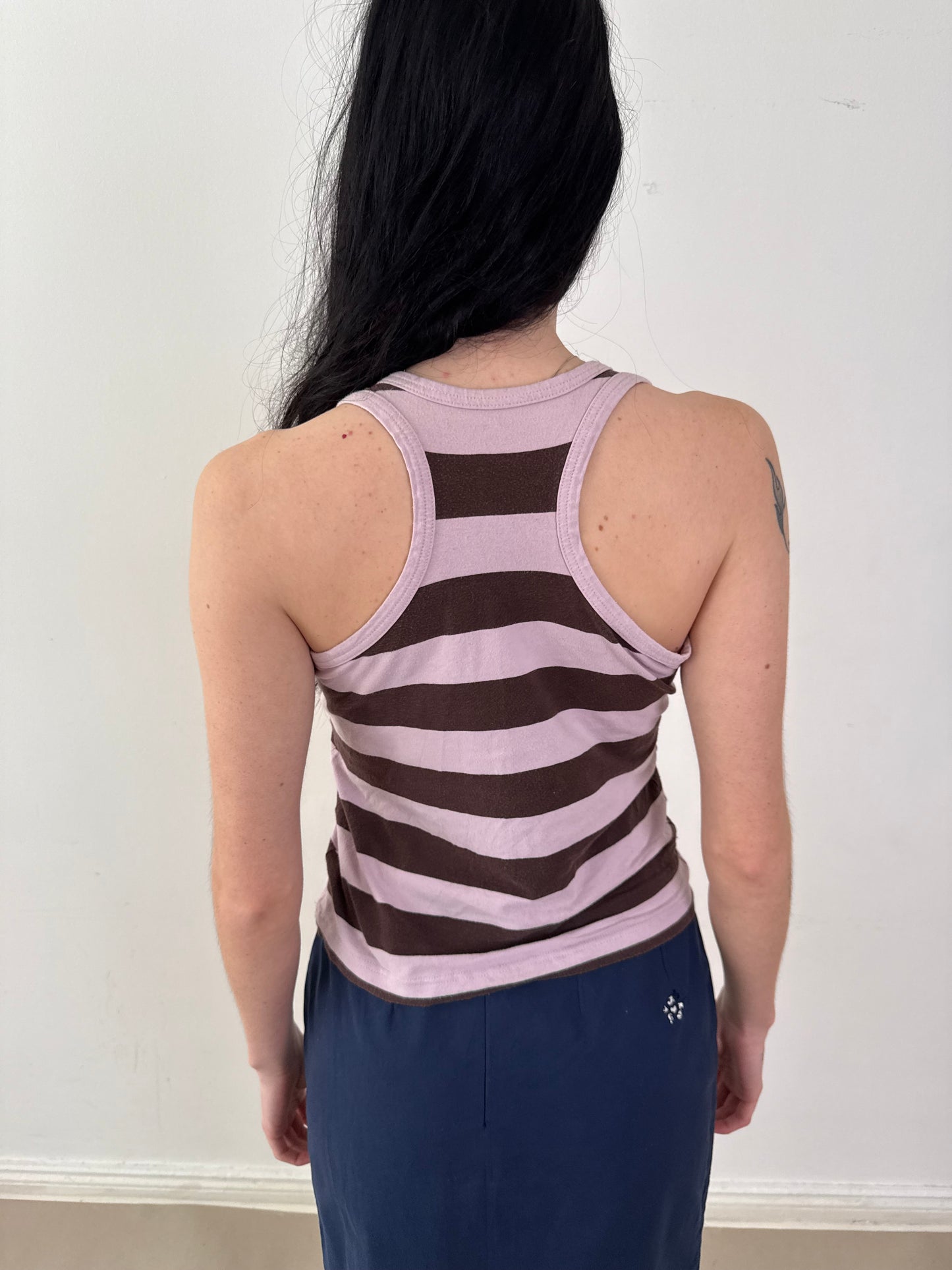 2000s striped Nike top