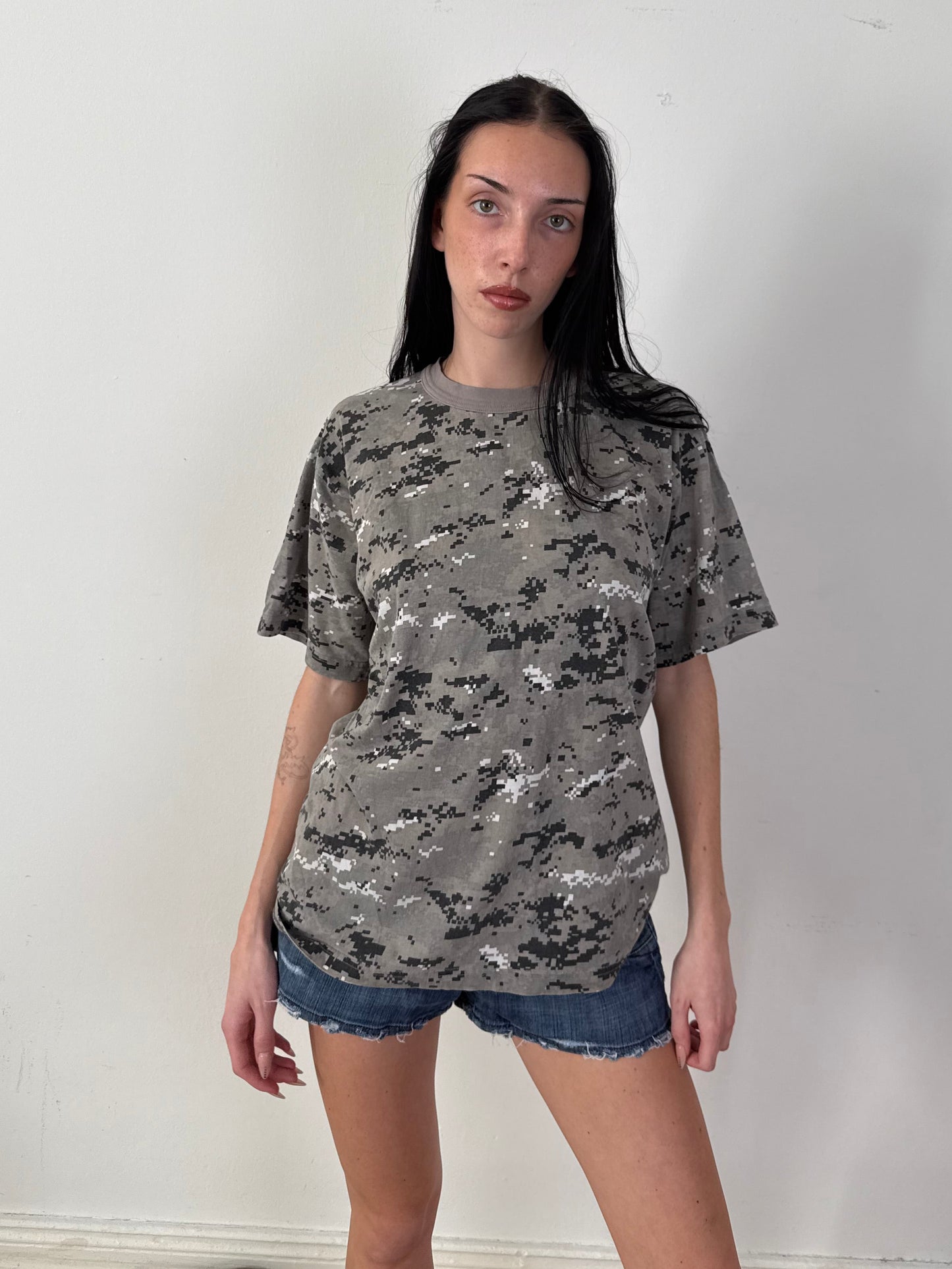 1990s camo pixel tee