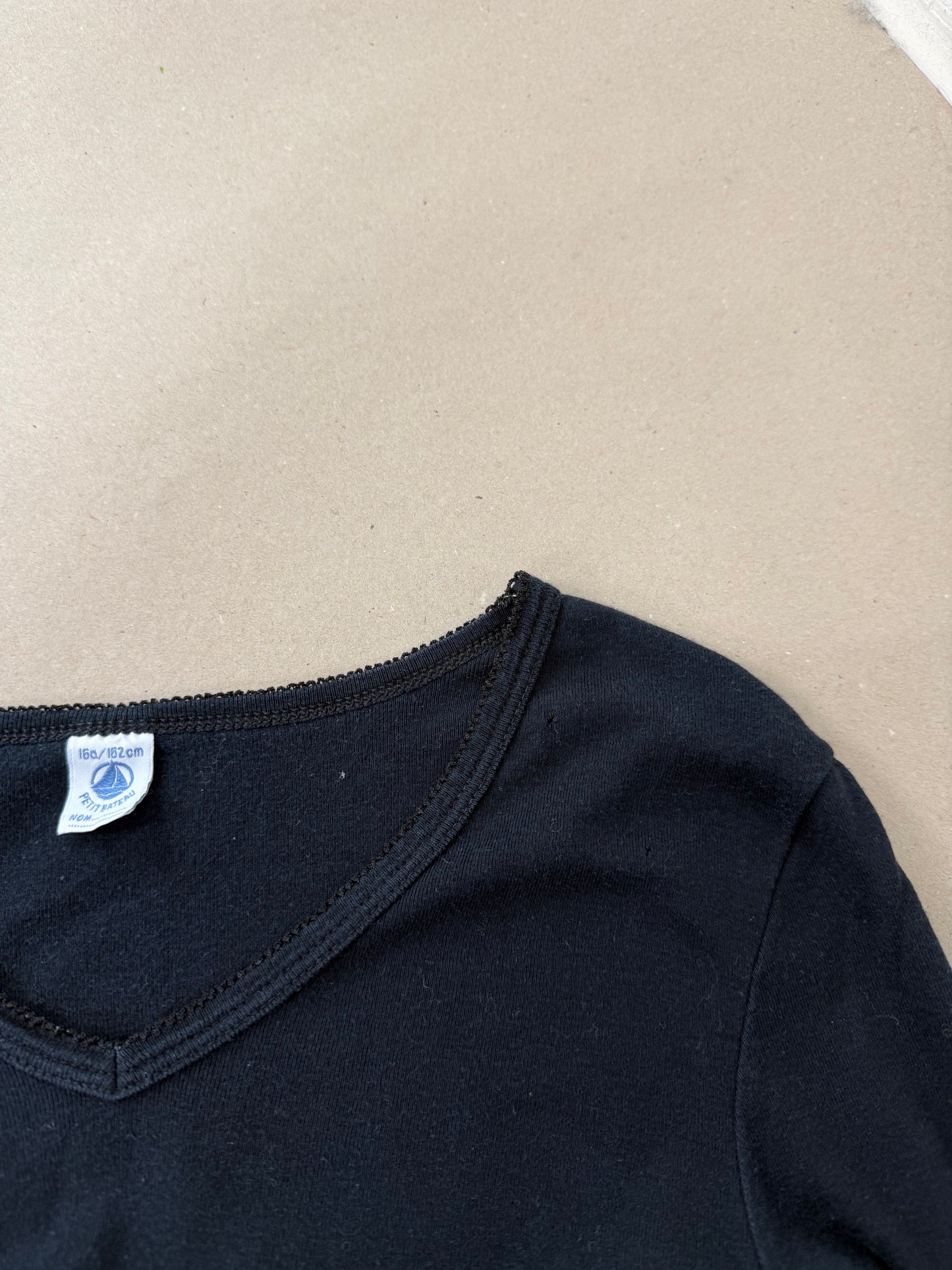 the Kira longsleeve