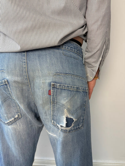 2000s Levis engineered jeans