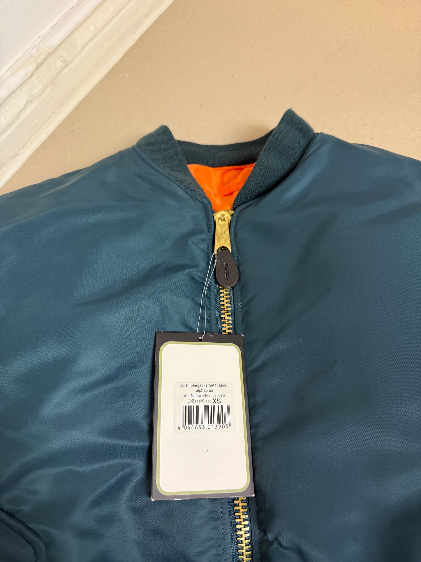 1990s oversized bomber jacket