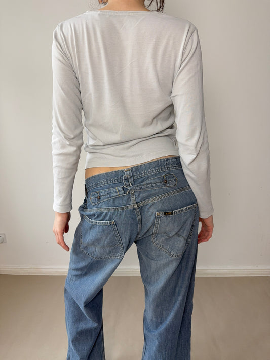 2000s Lee antiform buckle