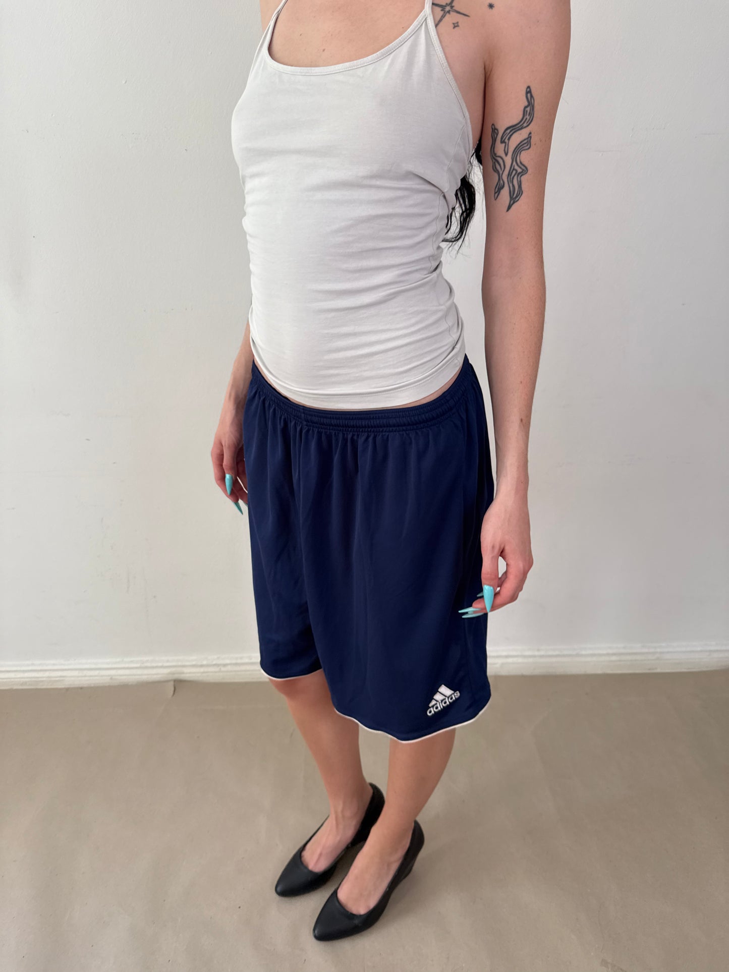 2000s ADIDAS NAVY SHORTS XL