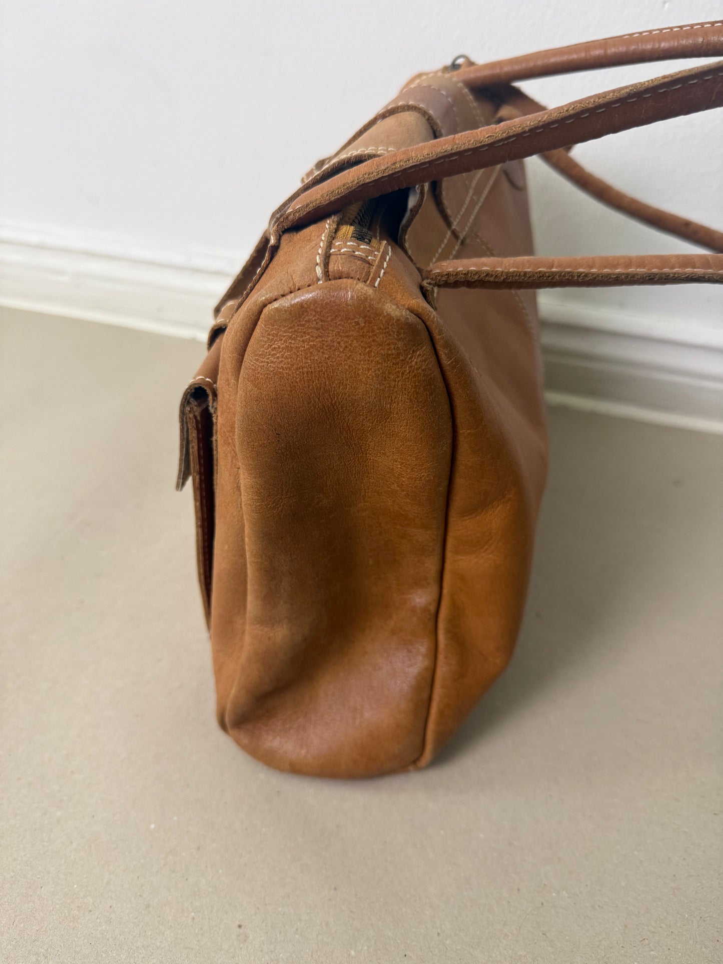 2000s brown leather bag