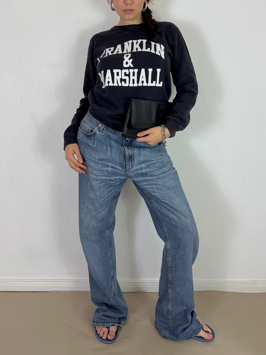 1990s slouchy jeans