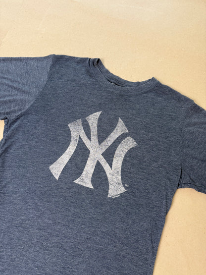 1980s NY slouchy tee