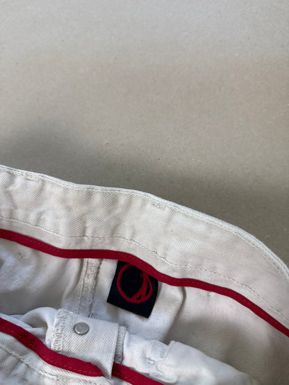 2000s Levi’s engineered buckle W30