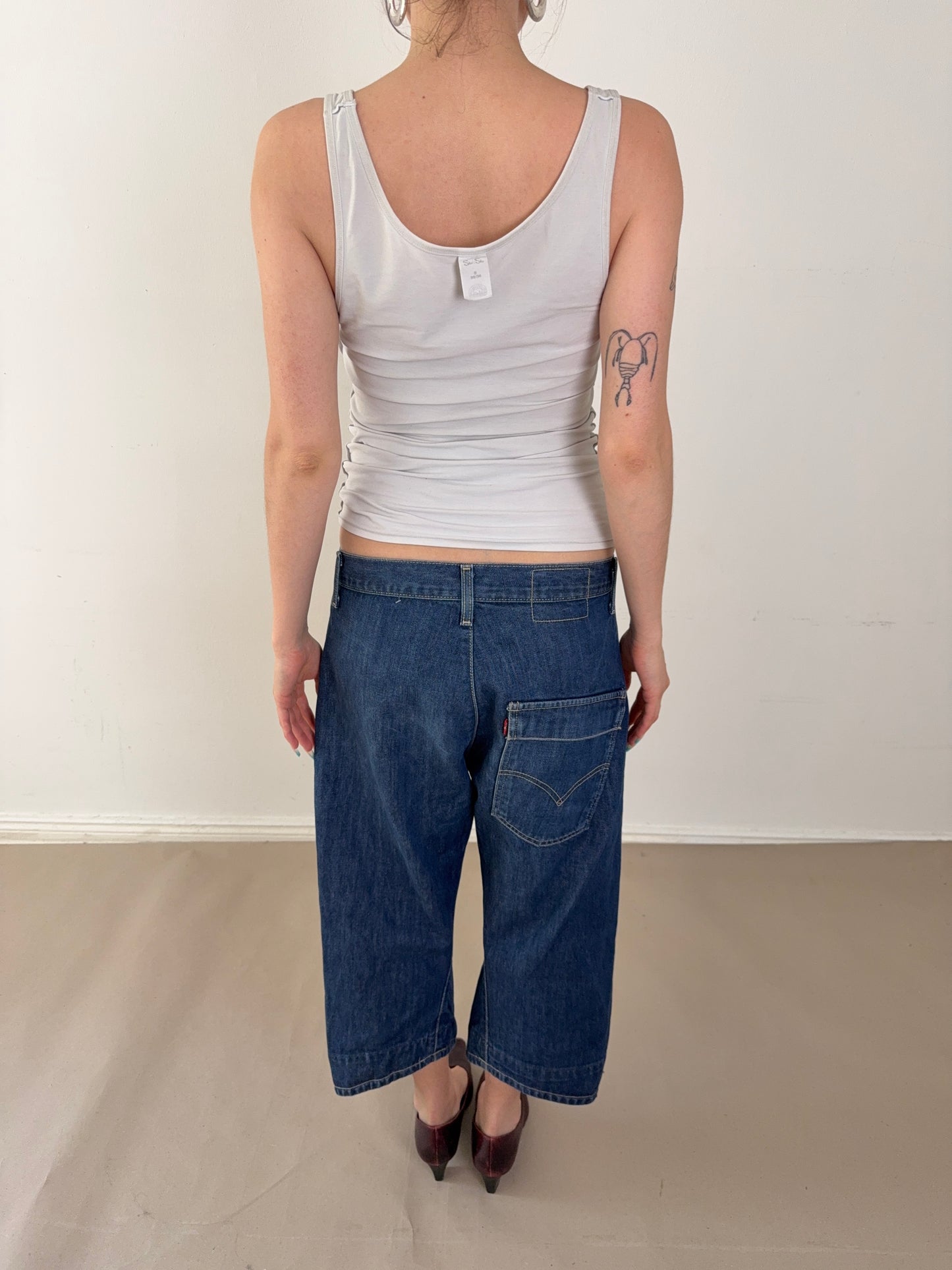 2000s Levis engineered jorts
